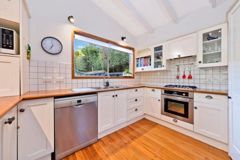Photo of property in 7 Te Papau Crescent, Diamond Harbour, 8972