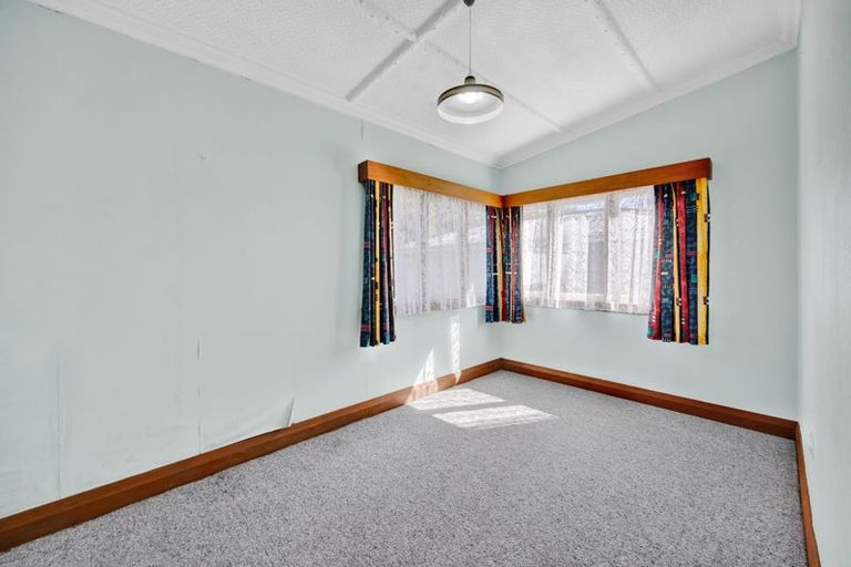 Photo of property in 36 Percy Avenue, Stratford, 4332