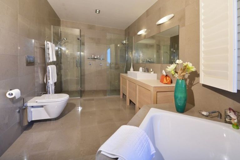 Photo of property in 37 Russell Heights, Russell, 0202