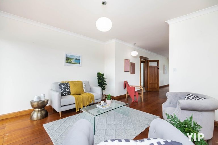 Photo of property in 29 Petherick Crescent, Johnsonville, Wellington, 6037