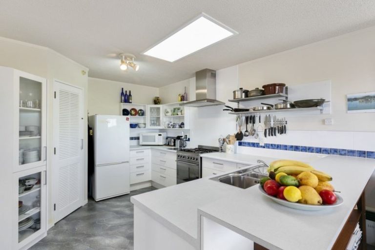 Photo of property in 91 Pope Street, Camborne, Porirua, 5026