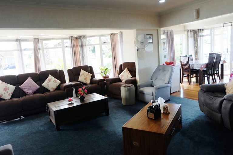 Photo of property in 26 Kimihia Road, Huntly, 3700