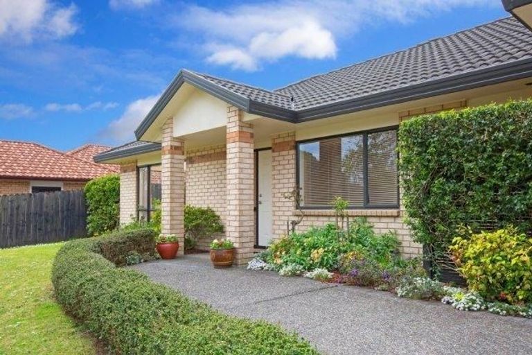 Photo of property in 9 Ardkeen Place, East Tamaki, Auckland, 2016