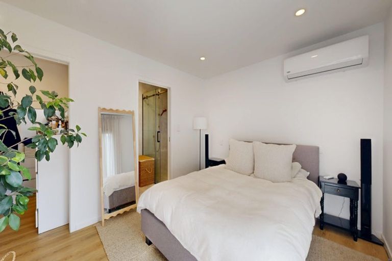 Photo of property in 8 Atlanta Grove, Brooklyn, Wellington, 6021