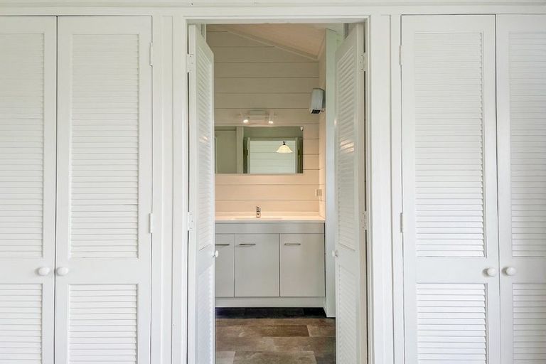 Photo of property in 41 Delamare Road, St Andrews, Hamilton, 3200