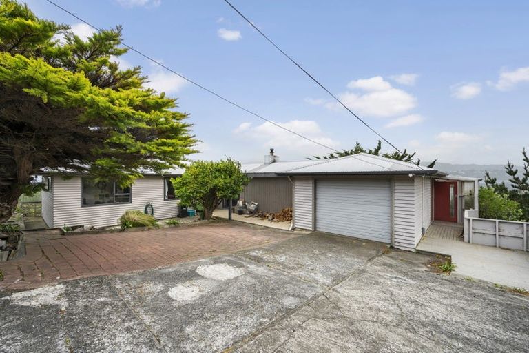 Photo of property in 126 Buckley Road, Southgate, Wellington, 6023
