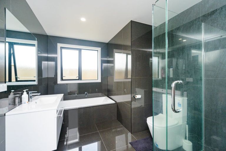 Photo of property in 94 James Line, Kelvin Grove, Palmerston North, 4414