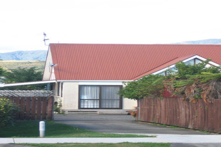 Photo of property in 28a Exchange Street, Ebdentown, Upper Hutt, 5018