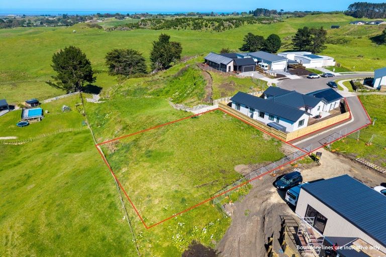 Photo of property in 9 Tangaroa View, Otamatea, 4501