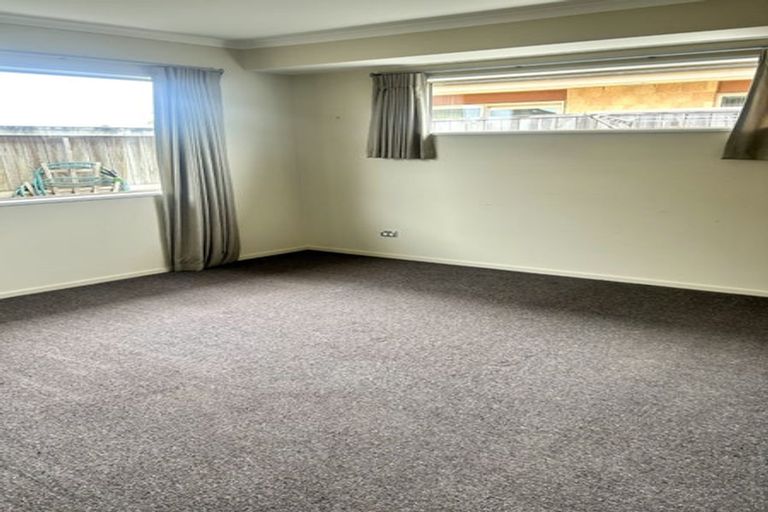 Photo of property in 3 Reeves Road, Rangiora, 7400