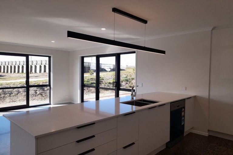 Photo of property in 48 Maunganamu Drive, Wharewaka, Taupo, 3330