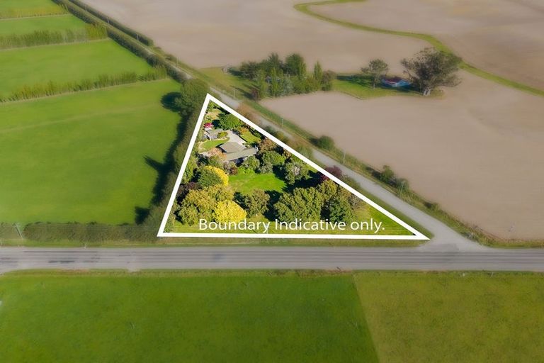 Photo of property in 13 Lower Hook Road, Makikihi, Waimate, 7978