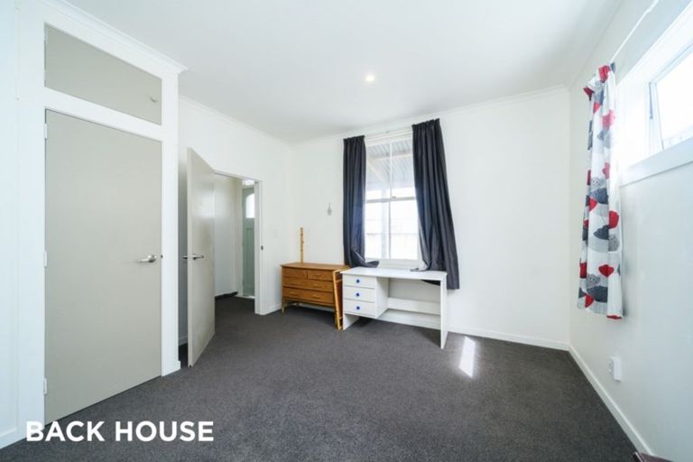Photo of property in 19 Lombard Street, Palmerston North, 4410
