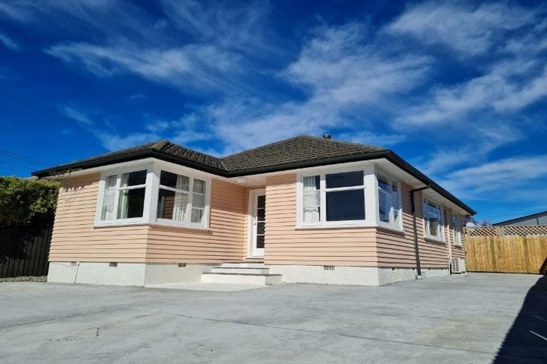 Photo of property in 55 Bevington Street, Avonhead, Christchurch, 8042