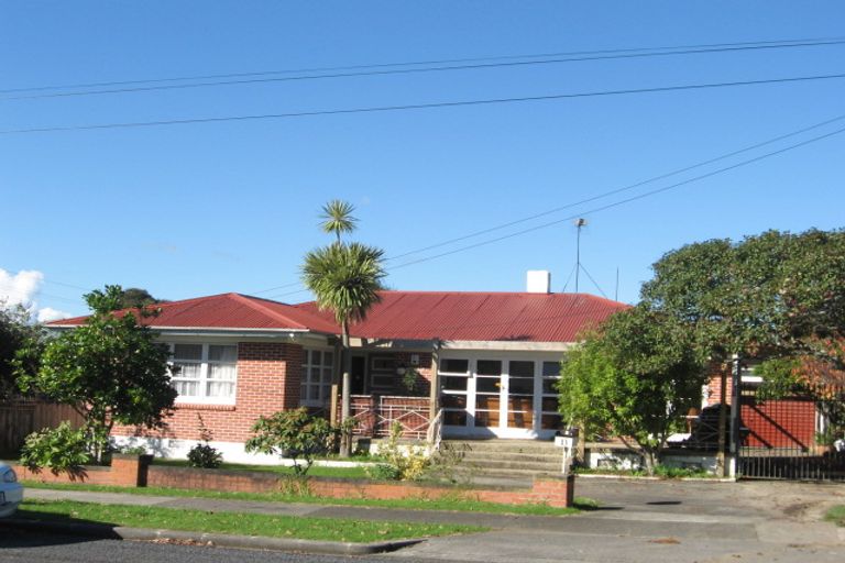 Photo of property in 13 Deveron Road, Manurewa, Auckland, 2102