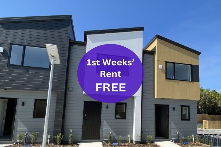 Photo of property in 5/241 Don Buck Road, Massey, Auckland, 0614