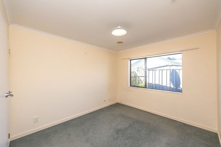 Photo of property in 18 Holdsworth Drive, Otamatea, Whanganui, 4500