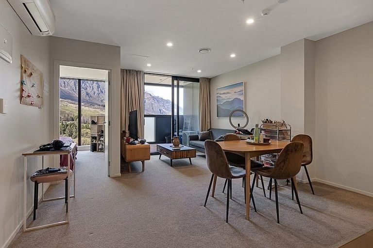 Photo of property in Kawarau Residences, 412/16 Mountain Ash Drive, Frankton, Queenstown, 9300