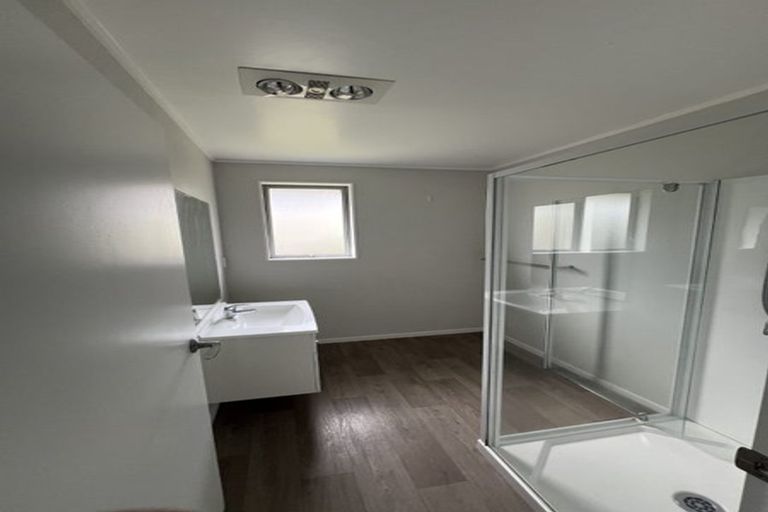 Photo of property in 7b Newland Grove, Henderson, Auckland, 0610