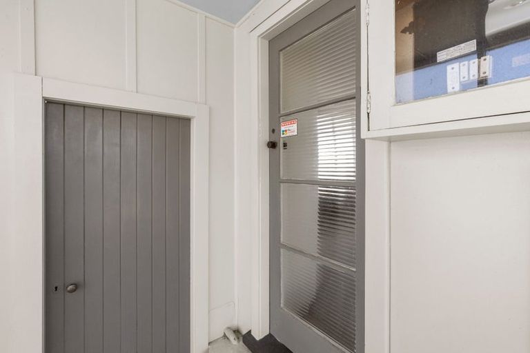 Photo of property in 7 Kent Avenue, Waitarere Beach, Levin, 5510