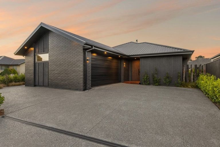 Photo of property in 2 Kokopu Street, Pegasus, 7612