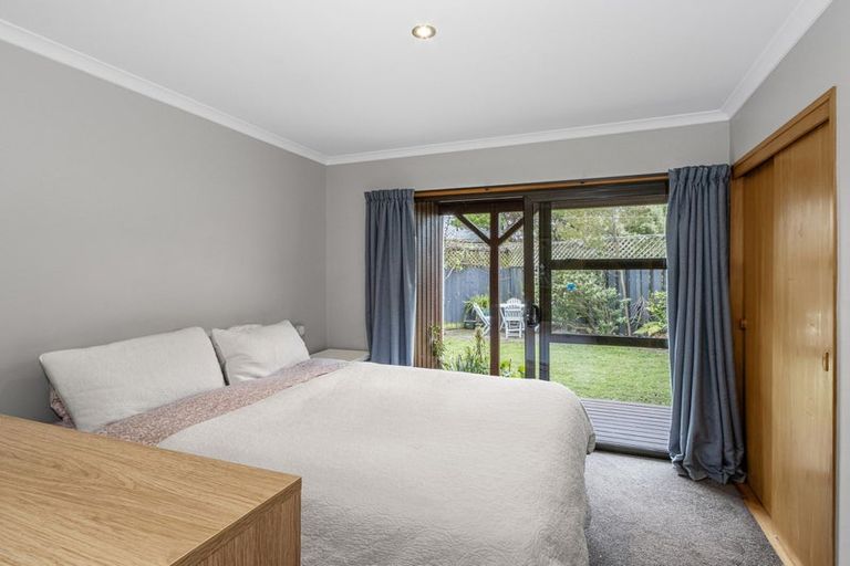 Photo of property in 1/43a Main Road, Redcliffs, Christchurch, 8081