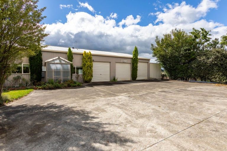 Photo of property in 27 Robertshawe Crescent, Dannevirke, 4930