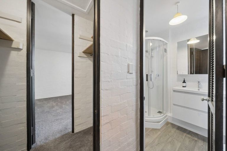 Photo of property in 141h Churton Drive, Churton Park, Wellington, 6037