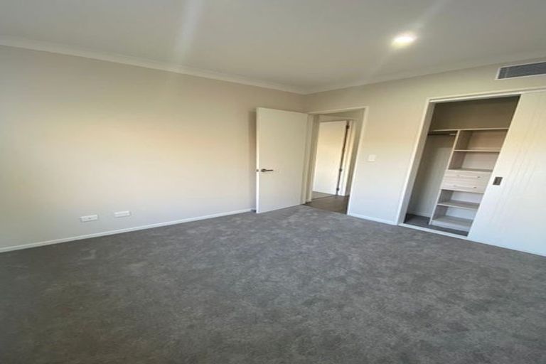 Photo of property in 19 Meadowridge Drive, Flat Bush, Auckland, 2019