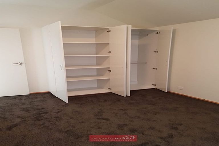 Photo of property in 384 South Road, Omata, New Plymouth, 4374