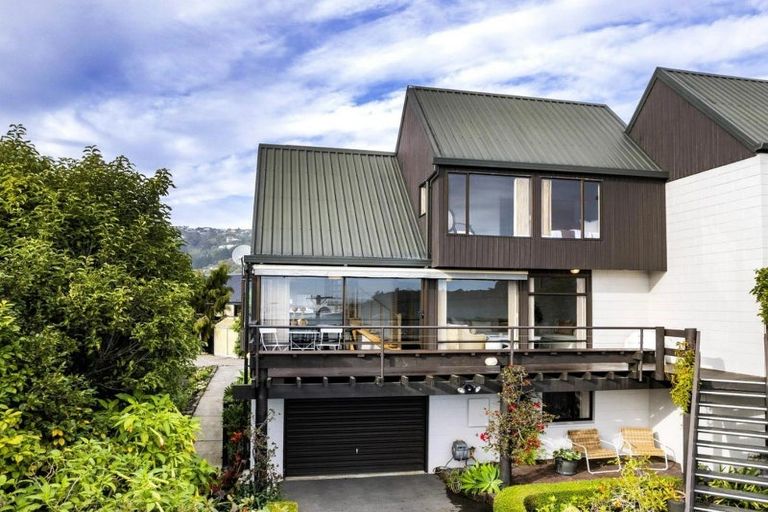 Photo of property in 1/17 Moncks Spur Road, Redcliffs, Christchurch, 8081