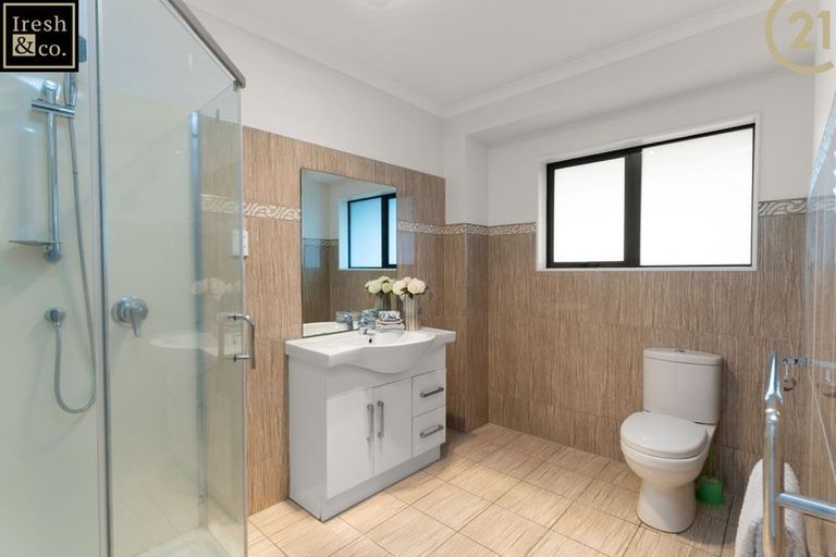 Photo of property in 125 Keri Vista Rise, Papakura, 2110