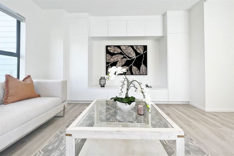 Photo of property in 51 Turret Lane, Hobsonville, Auckland, 0616