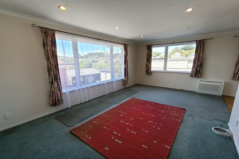 Photo of property in 42 Bracken Road, Paparangi, Wellington, 6037
