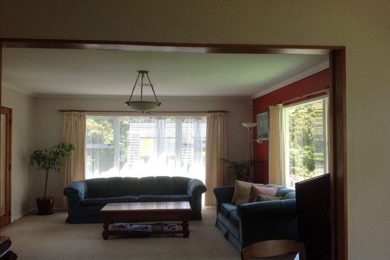 Photo of property in 33 Viewmont Drive, Harbour View, Lower Hutt, 5010