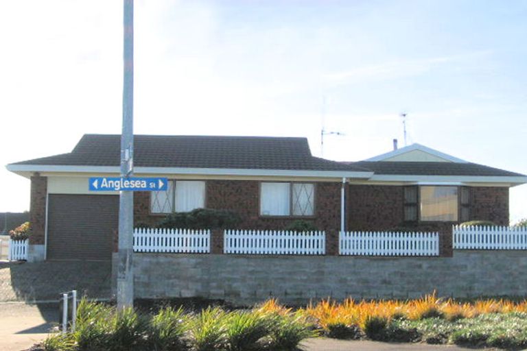 Photo of property in 46j Anglesea Street, Hamilton Central, Hamilton, 3204