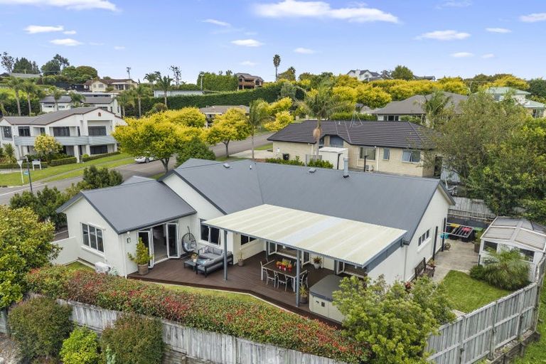 Photo of property in 15 Adler Drive, Ohauiti, Tauranga, 3112