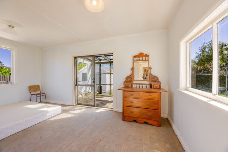 Photo of property in 1 Union Street, Waipawa, 4210