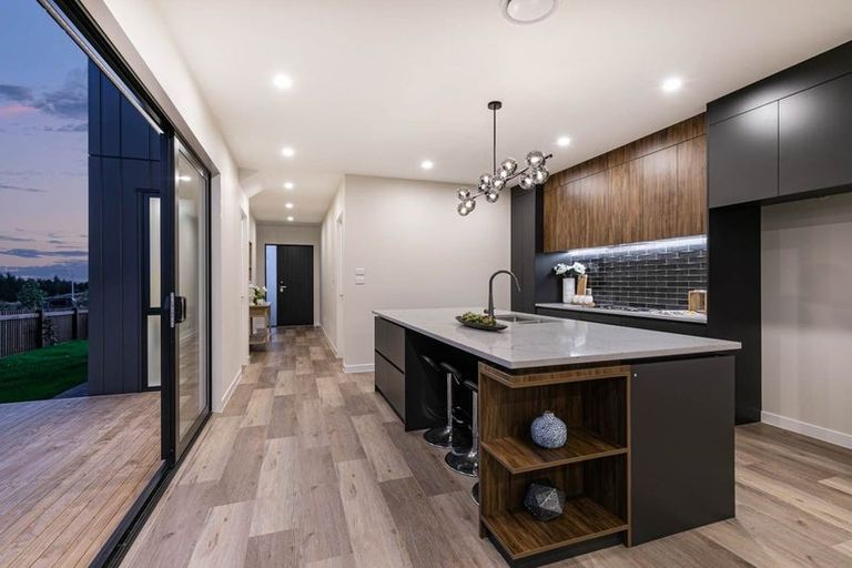 Photo of property in 2 Kauru Lane, Wainui, 0992