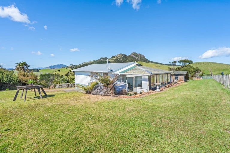 Photo of property in 222 Kerr Road, Parua Bay, Onerahi, 0192