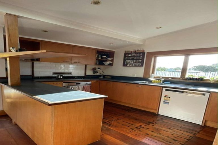 Photo of property in 60 Coromandel Street, Newtown, Wellington, 6021