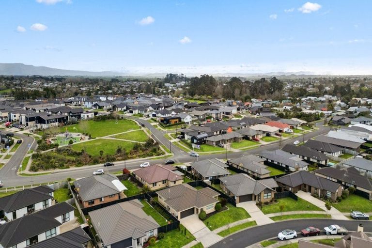 Photo of property in 22 Ladeira Place, Fitzroy, Hamilton, 3206