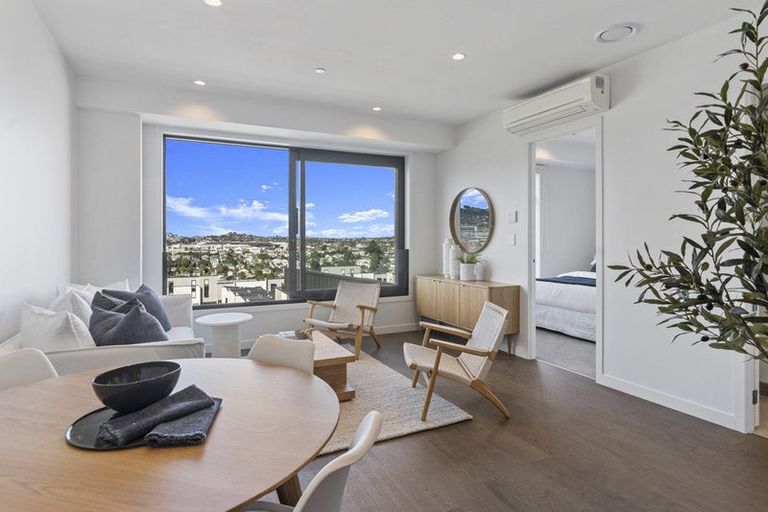 Photo of property in 11/2 Ara Kataraina, Mangere, Auckland, 2022