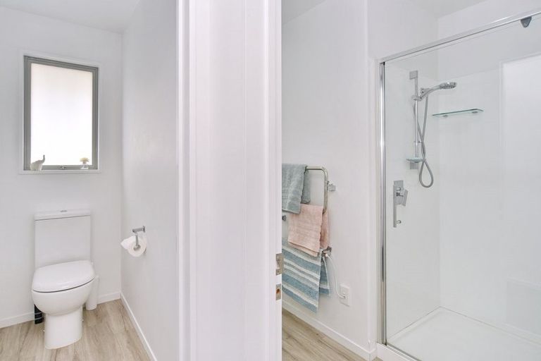 Photo of property in 1/10 Stacey Place, Woolston, Christchurch, 8062