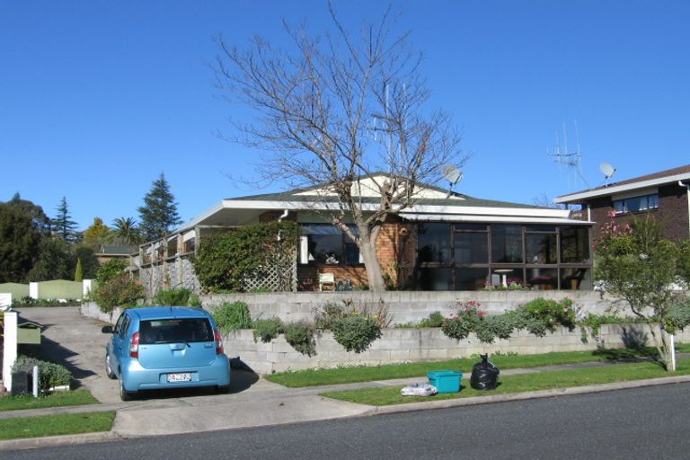 Photo of property in 9 Velma Crescent, Nawton, Hamilton, 3200