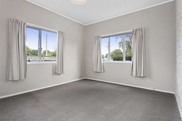 Photo of property in 1 Clare Street, Cambridge, 3434