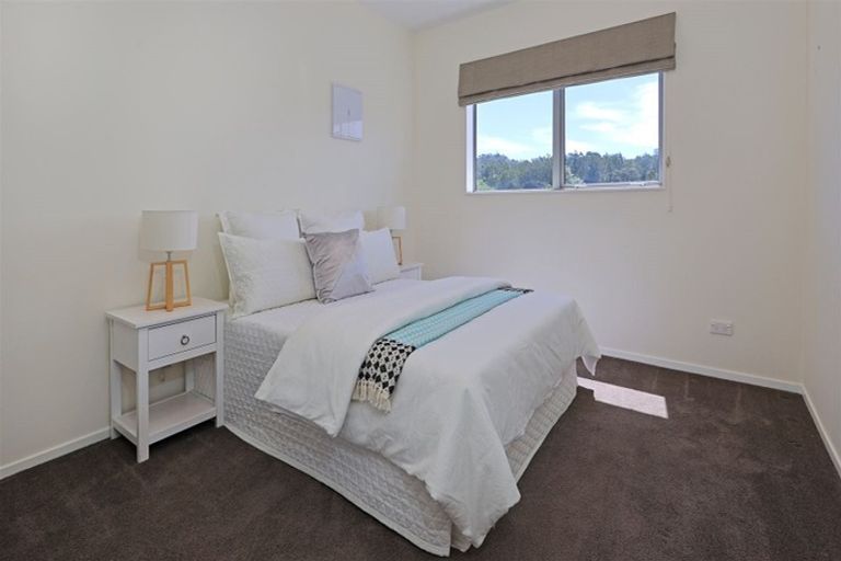 Photo of property in 28d Tram Valley Road, Swanson, Auckland, 0614