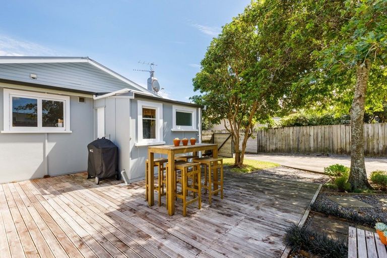 Photo of property in 7 Henui Street, Strandon, New Plymouth, 4312