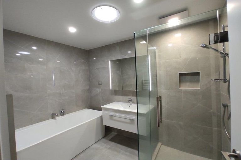 Photo of property in 19 Moki Place, Long Bay, Auckland, 0630