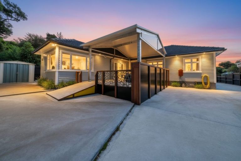 Photo of property in 69 Cruickshank Road, Clouston Park, Upper Hutt, 5018